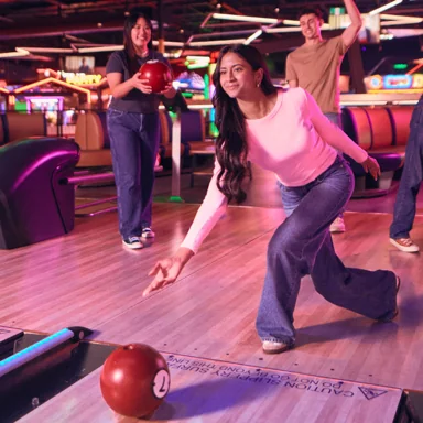 Zone Bowling Botany in Auckland, New Zealand